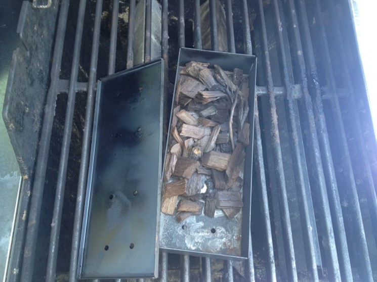 Weber grill smoker box top